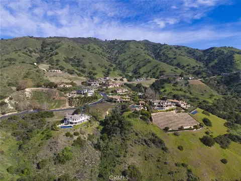 685 Gordon Highlands Rd, Glendora, CA 91741 photo 11