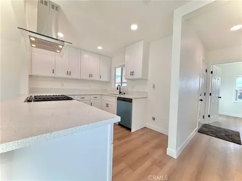 Entry Way - 231 E 11th St, San Bernardino, CA 92410 photo 1 of 1