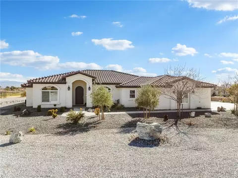 22427 Huasna, Apple Valley, CA 92307
