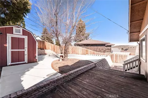 Exterior - 2400 E Canyon Dr, Wrightwood, CA 92397 photo 11 of 15