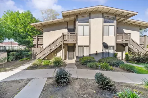 1150 S S Mdw #6, Colton, CA 92324