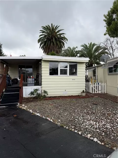 301 E Foothill #6, Pomona, CA 91767