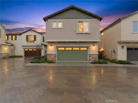 16281 Castello Ln #2, Fontana, CA 92336