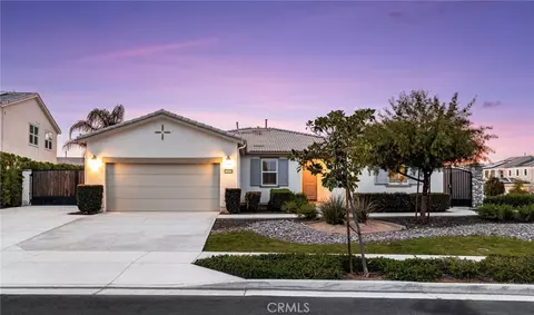 16619 Zest Ct, Riverside, CA 92503