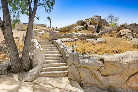 17295 Ridge Canyon Dr, Riverside, CA 92506