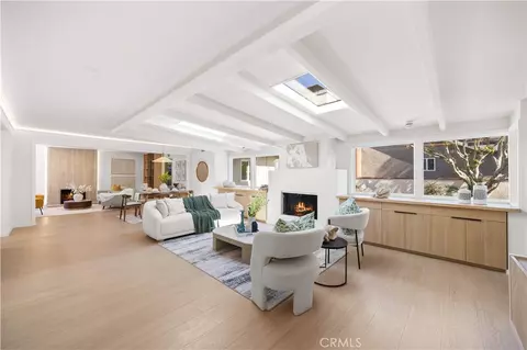 Living - 934 E Rose Ave, Orange, CA 92867 photo 4 of 6
