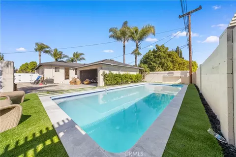 Exterior - 934 E Rose Ave, Orange, CA 92867 photo 15 of 16