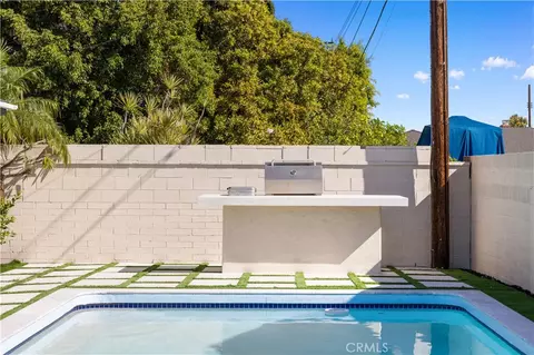 Exterior - 934 E Rose Ave, Orange, CA 92867 photo 13 of 16