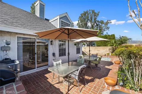 800 W Grondahl St #J, Covina, CA 91722
