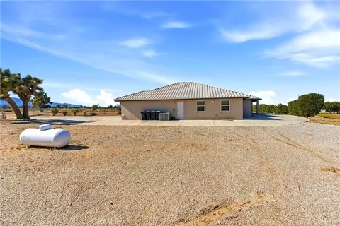 Exterior - 7330 Smoke Tree, Phelan, CA 92371 photo 7 of 8