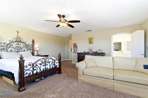 Bedroom - 7330 Smoke Tree, Phelan, CA 92371 photo 5 of 7