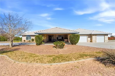 Exterior - 7330 Smoke Tree, Phelan, CA 92371 photo 3 of 8