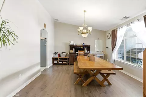 Dining - 7330 Smoke Tree, Phelan, CA 92371 photo 1 of 3