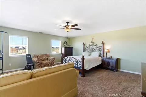 Bedroom - 7330 Smoke Tree, Phelan, CA 92371 photo 7 of 7