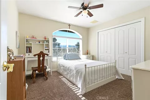 Bedroom - 7330 Smoke Tree, Phelan, CA 92371 photo 3 of 7