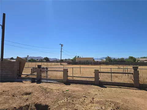 Exterior - 15111 Cheyenne, Apple Valley, CA 92307 photo 6 of 6
