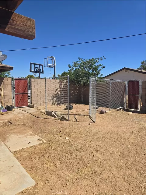 Exterior - 15111 Cheyenne, Apple Valley, CA 92307 photo 3 of 6