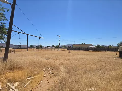 Exterior - 15111 Cheyenne, Apple Valley, CA 92307 photo 4 of 6
