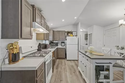 9873 Alder Ave #4, Bloomington, CA 92316 photo 7