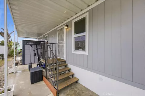 9873 Alder Ave #4, Bloomington, CA 92316 photo 2