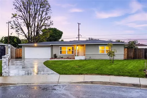 5394 Evart St, Montclair, CA 91763