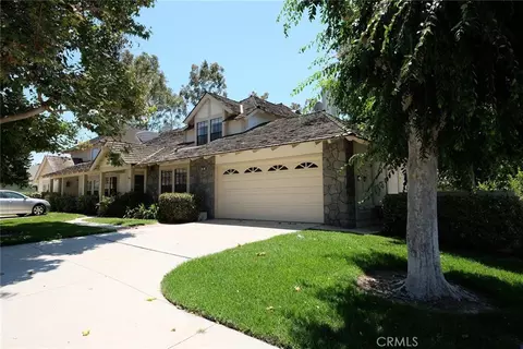 20 Thunder Trl, Irvine, CA 92614