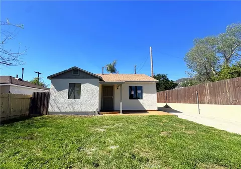 13463 Raven St, Sylmar, CA 91342