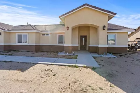 17375 Redding St, Hesperia, CA 92345