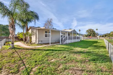 1067 Stevenson #A & B, Colton, CA 92324
