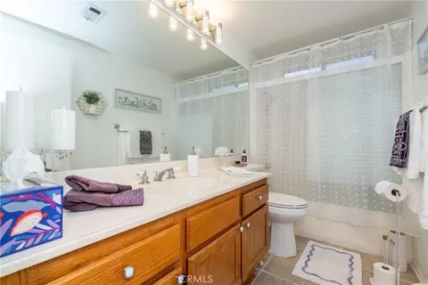 Bath - 26592 Braddock Rd, Menifee, CA 92586 photo 2 of 2