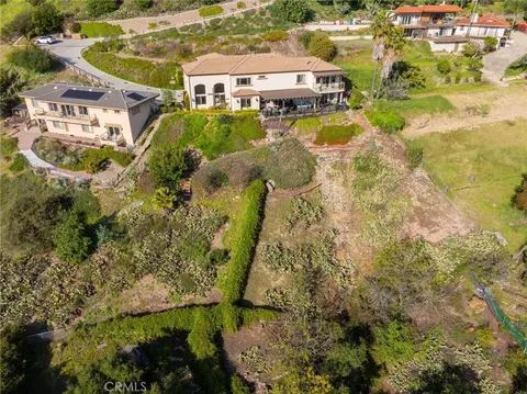 View/Area - 388 Conifer Rd, Glendora, CA 91741 photo 6 of 10