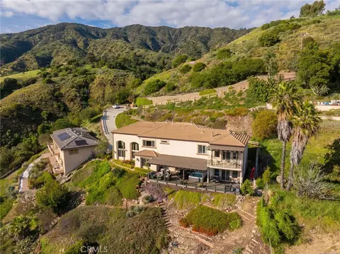 View/Area - 388 Conifer Rd, Glendora, CA 91741 photo 5 of 10