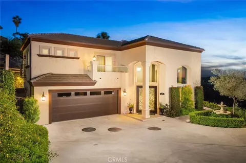 388 Conifer Rd, Glendora, CA 91741