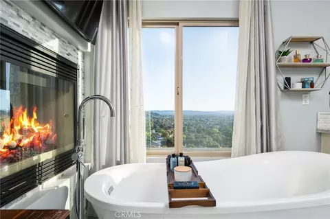 Bath - 388 Conifer Rd, Glendora, CA 91741 photo 6 of 10