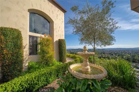 Exterior - 388 Conifer Rd, Glendora, CA 91741 photo 2 of 26