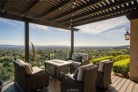 Exterior - 388 Conifer Rd, Glendora, CA 91741 photo 11 of 26