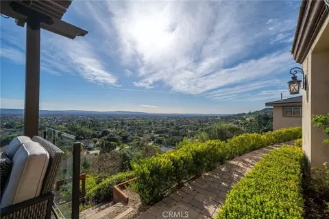 Exterior - 388 Conifer Rd, Glendora, CA 91741 photo 3 of 26