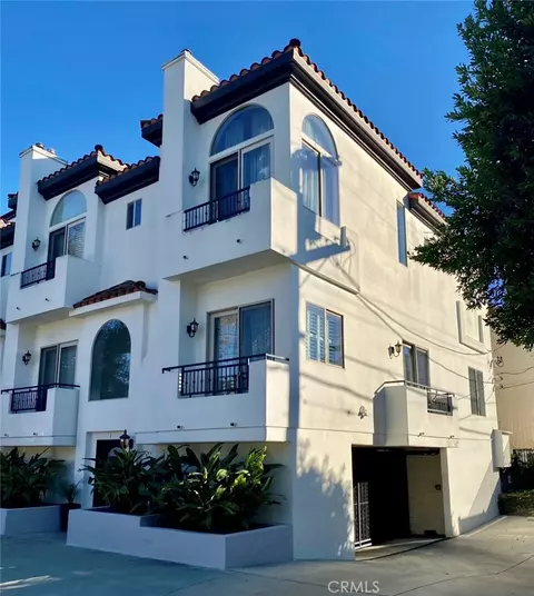 5027 Colfax #1, North Hollywood, CA 91601