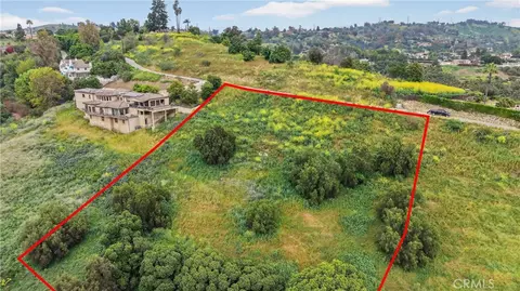 948 Picaacho Dr, La Habra Heights, CA 90631