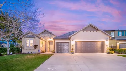 35330 Mayapple Ct, Murrieta, CA 92563