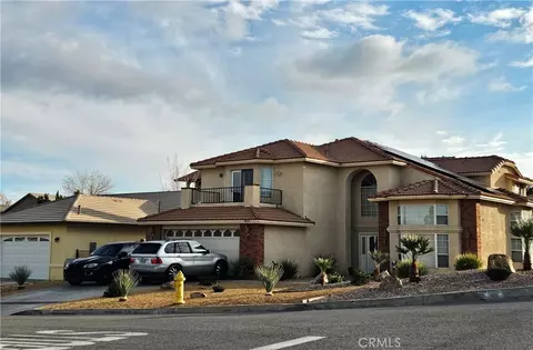 18141 Country Glen Ln, Victorville, CA 92395