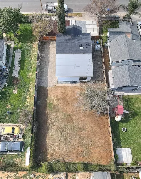 View/Area - 4472 Forest St, Riverside, CA 92507 photo 2 of 2