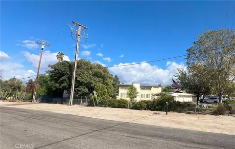 26246 Lake St, Hemet, CA 92544