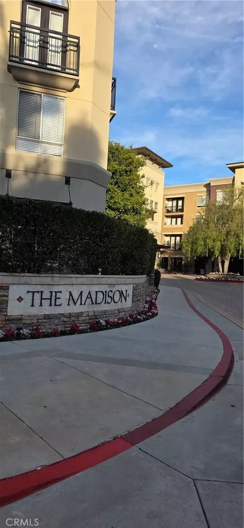 24585 Town Center Dr #4104, Valencia, CA 91355