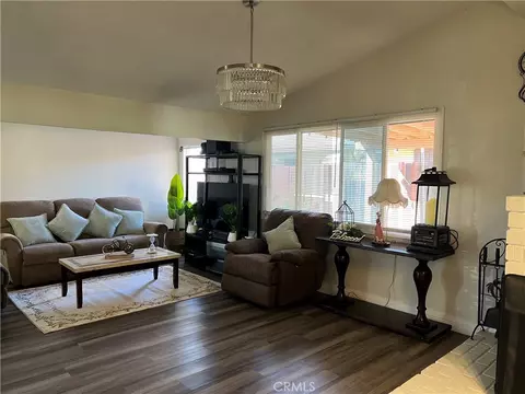 Living - 26920 14th, Highland, CA 92346 photo 5 of 14