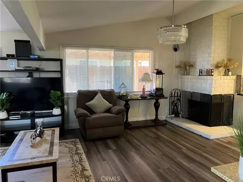 Living - 26920 14th, Highland, CA 92346 photo 2 of 14