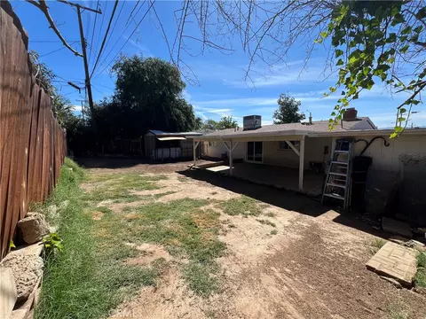 Exterior - 26920 14th, Highland, CA 92346 photo 5 of 14