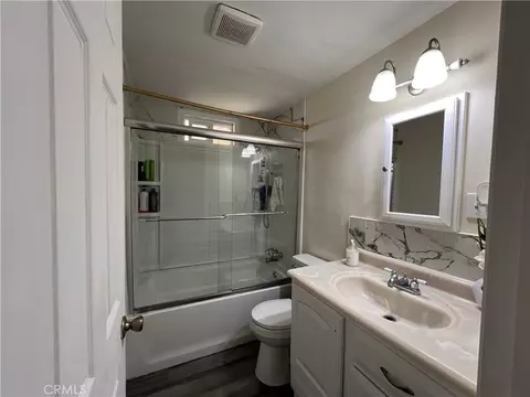 Bath - 26920 14th, Highland, CA 92346 photo 1 of 8
