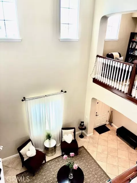 Entry Way - 3374 Crosspointe Ct, Simi Valley, CA 93065 photo 3 of 7