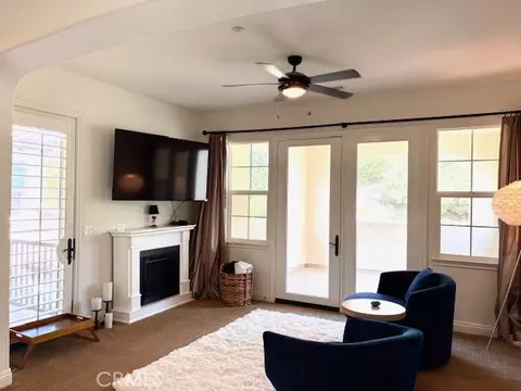 Living - 3374 Crosspointe Ct, Simi Valley, CA 93065 photo 5 of 5